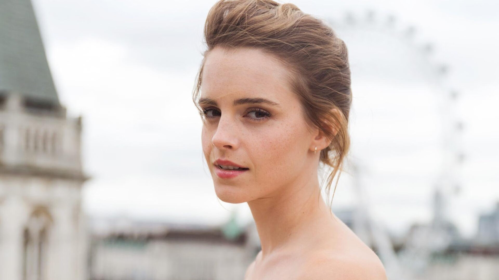 九游下载官网-世界杯淘汰赛：悬念迭起的激烈角逐，世界杯淘汰赛阶段有几个队伍